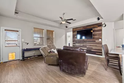 11 Pleasant Valley, Sanger, TX 76266 - Photo 2