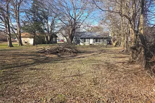 1304/1306 West End Ave, Clarksville, TX 75426 - Photo 14