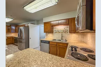 2721 E Wentwood Drive, Carrollton, TX 75007 - Photo 6