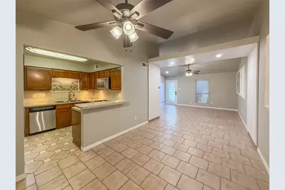 2721 E Wentwood Drive, Carrollton, TX 75007 - Photo 2