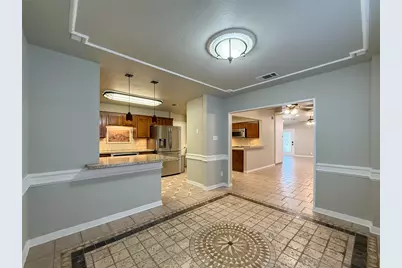 2721 E Wentwood Drive, Carrollton, TX 75007 - Photo 10