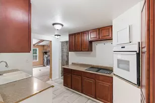 2109 Timber Top Trail, Joshua, TX 76058 - Photo 10
