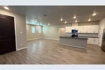 732 16th Street #30, Argyle, TX 76226 - Photo 4