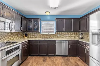 505 Highland Oaks Drive, Greenville, TX 75402 - Photo 12