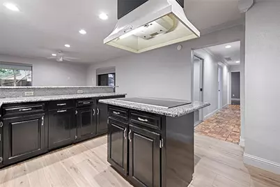 509 N Durango Circle, Irving, TX 75062 - Photo 10