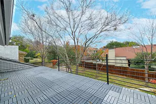 509 N Durango Cir, Irving, TX 75062 - Photo 36