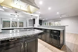 509 N Durango Cir, Irving, TX 75062 - Photo 12