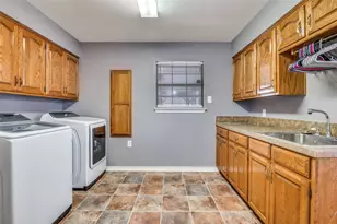 208 Catawba Rd, Waxahachie, TX 75165 - Photo 8