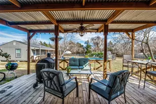 208 Catawba Rd, Waxahachie, TX 75165 - Photo 22