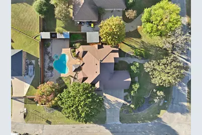 3724 Cove Timber Avenue, Granbury, TX 76049 - Photo 38