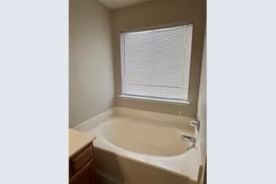 204 S Chestnut Street, Forney, TX 75126 - Photo 10