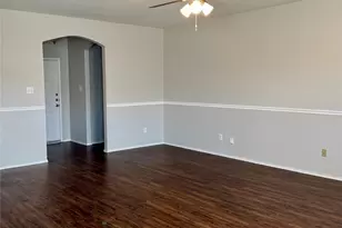 204 S Chestnut St, Forney, TX 75126 - Photo 2