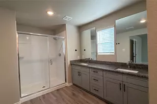725 Vine St, Argyle, TX 76226 - Photo 6