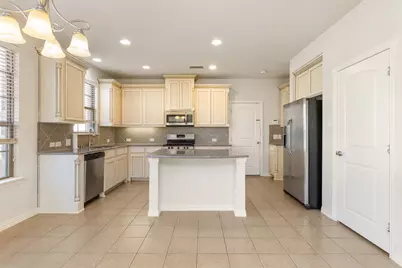 201 Brick Row Drive, Richardson, TX 75081 - Photo 8