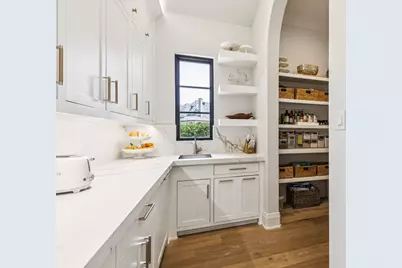 1402 Fountain Grass Court, Westlake, TX 76262 - Photo 12