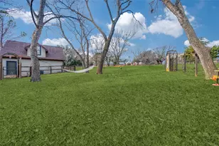 1803 E Hickory Hill Rd, Argyle, TX 76226 - Photo 22