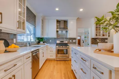 5738 Vanderbilt Avenue, Dallas, TX 75206 - Photo 10