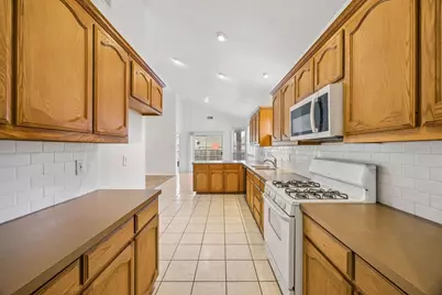 9528 Willow Branch Way, Fort Worth, TX 76036 - Photo 16