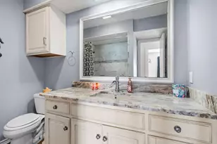 1613 St James Dr, Carrollton, TX 75007 - Photo 18