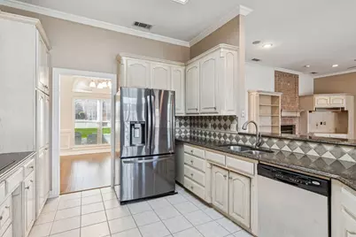 807 Evergreen Court, Keller, TX 76248 - Photo 18