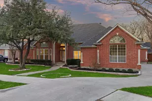 807 Evergreen Ct, Keller, TX 76248 - Photo 6