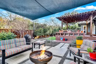 9964 Mixon Dr, Dallas, TX 75220 - Photo 2