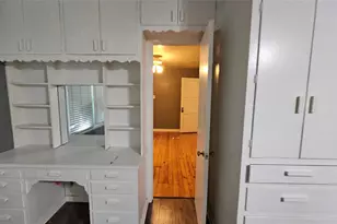 2620 N Elm St, Denton, TX 76201 - Photo 18