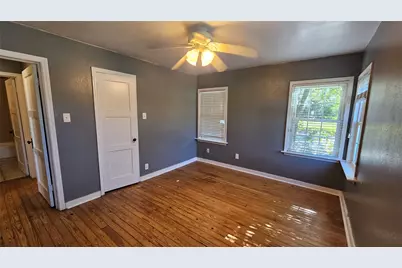 2620 N Elm Street, Denton, TX 76201 - Photo 26