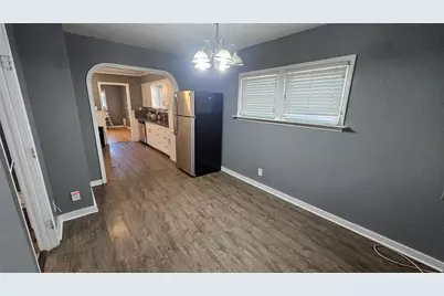 2620 N Elm Street, Denton, TX 76201 - Photo 14