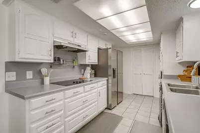 1906 Ola Lane, Grand Prairie, TX 75050 - Photo 12