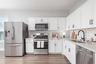 285 N Sherman Ave, Van Alstyne, TX 75495 - Photo 14