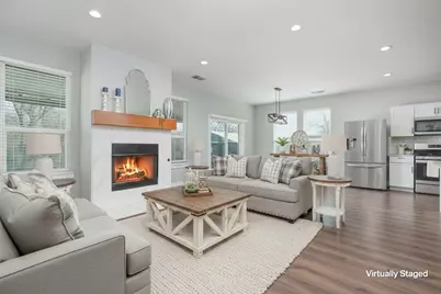 285 N Sherman Avenue, Van Alstyne, TX 75495 - Photo 1