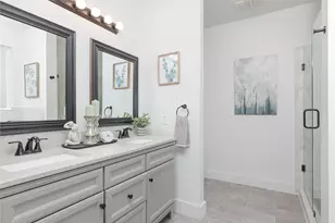 285 N Sherman Ave, Van Alstyne, TX 75495 - Photo 8