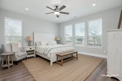 285 N Sherman Avenue, Van Alstyne, TX 75495 - Photo 4