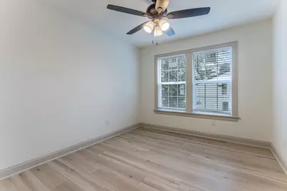 804 N 43rd Street, Waco, TX 76710 - Photo 16