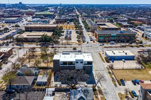 1023 Lipscomb St, Fort Worth, TX 76104 - Photo 2