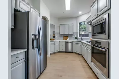 14624 Dickenson Court, Addison, TX 75001 - Photo 10