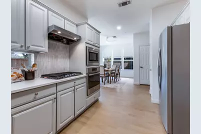 14624 Dickenson Court, Addison, TX 75001 - Photo 10