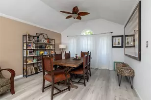 874 Havenbrook Dr, Arlington, TX 76001 - Photo 8