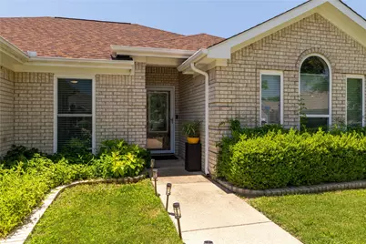874 Havenbrook Drive, Arlington, TX 76001 - Photo 6