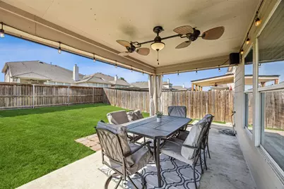 9121 Liberty Crossing Drive, Fort Worth, TX 76131 - Photo 14