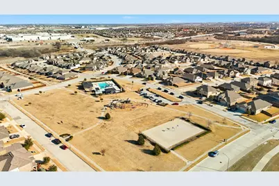 9121 Liberty Crossing Drive, Fort Worth, TX 76131 - Photo 28