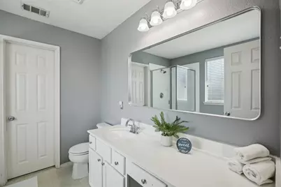 9121 Liberty Crossing Drive, Fort Worth, TX 76131 - Photo 10