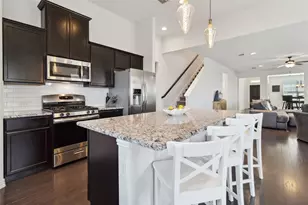 2021 Lake Front Trl, Garland, TX 75043 - Photo 2