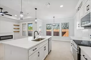 5627 Barkridge Dr, Granbury, TX 76048 - Photo 14