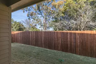 5627 Barkridge Dr, Granbury, TX 76048 - Photo 32