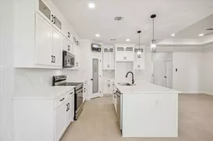 5627 Barkridge Dr, Granbury, TX 76048 - Photo 12