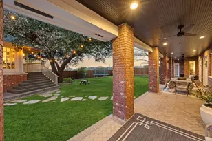 9809 Church Cir, Dallas, TX 75238 - Photo 30