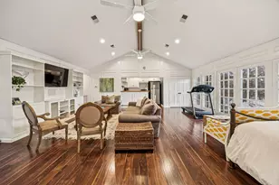 9809 Church Cir, Dallas, TX 75238 - Photo 32