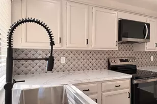 6509 Alta Oaks Dr, Garland, TX 75043 - Photo 8